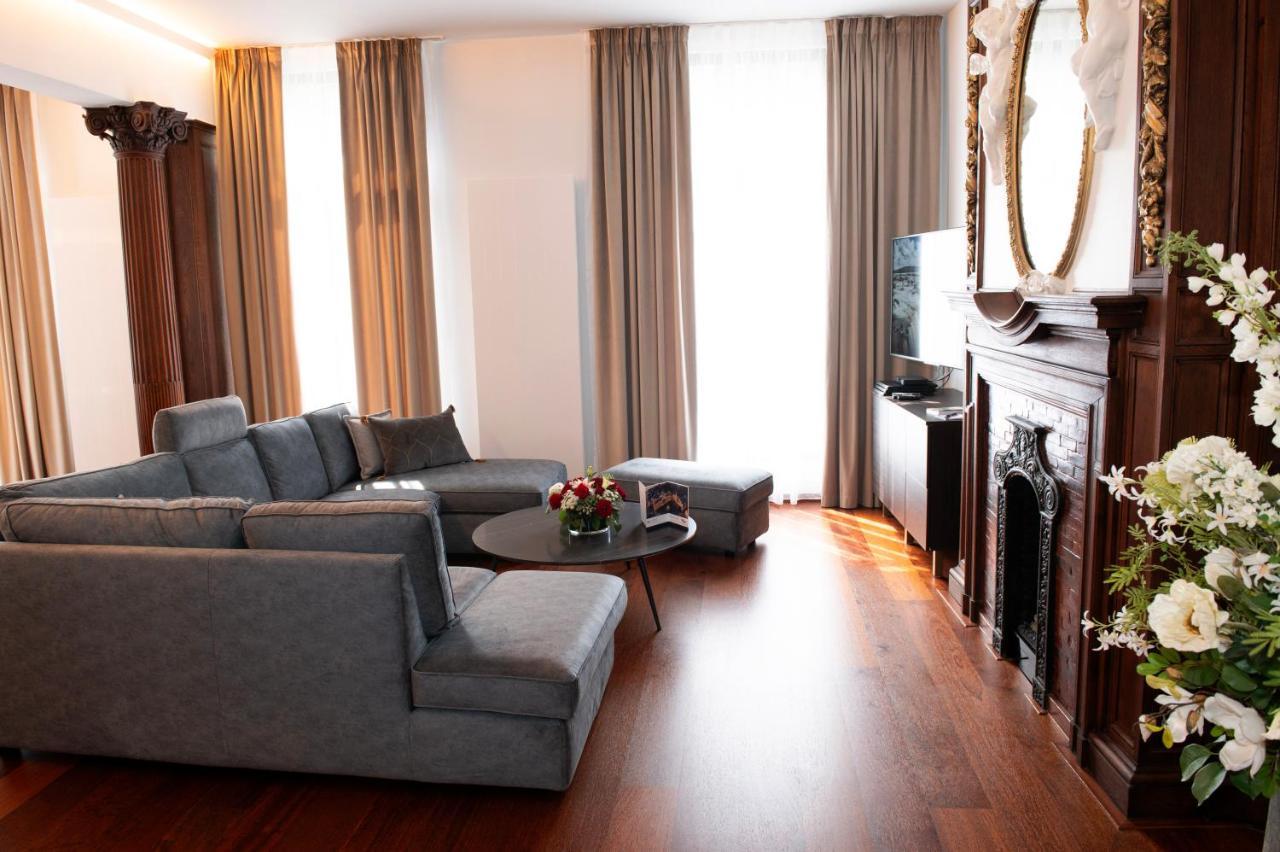 Botanique Suites Airbnb, Antwerpen Buitenkant foto