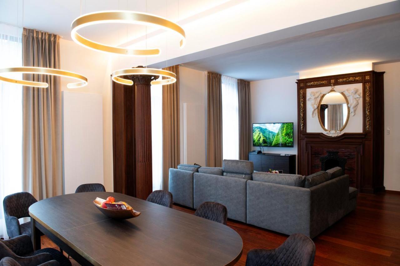 Botanique Suites Airbnb, Antwerpen Buitenkant foto