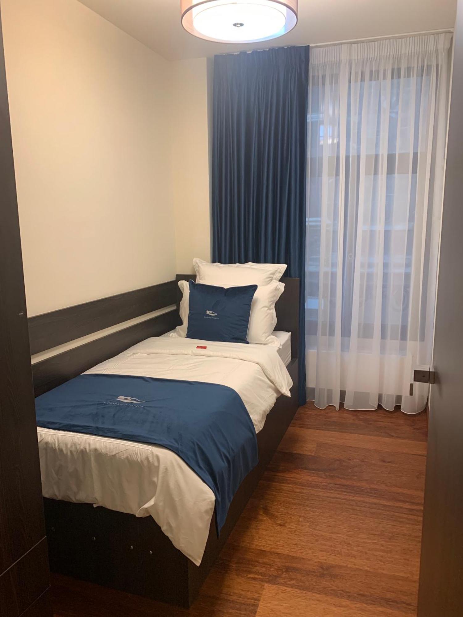 Botanique Suites Airbnb, Antwerpen Buitenkant foto