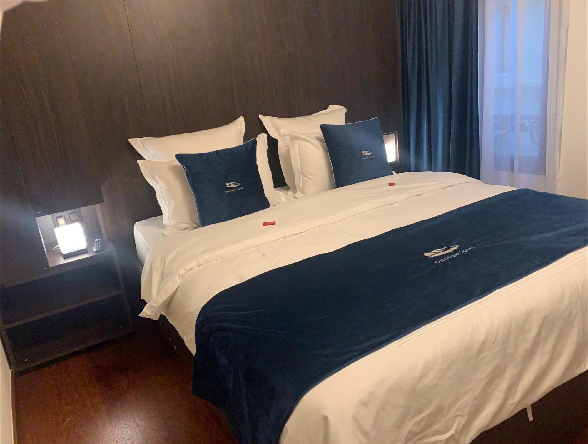 Botanique Suites Airbnb, Antwerpen Buitenkant foto