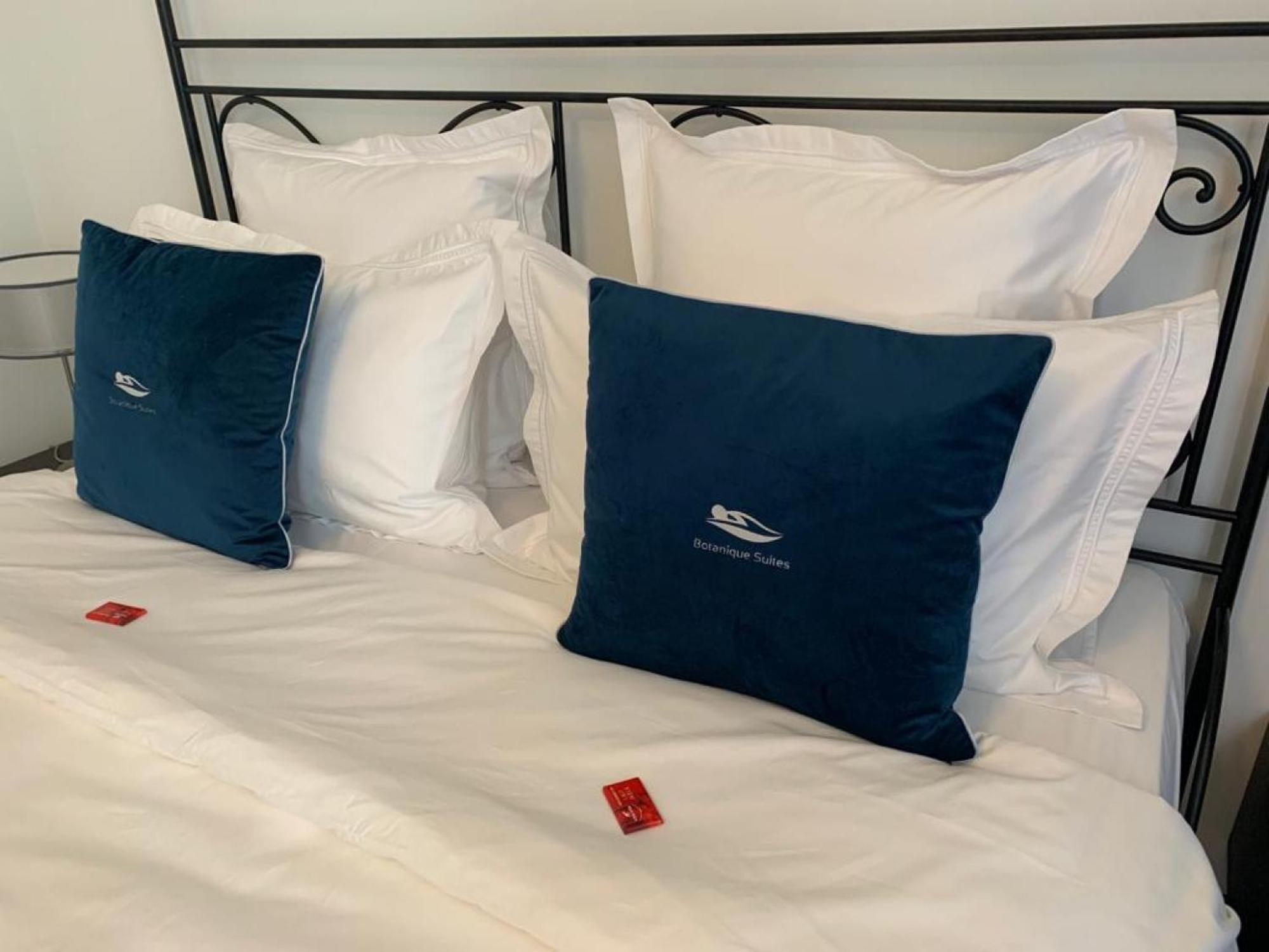 Botanique Suites Airbnb, Antwerpen Buitenkant foto