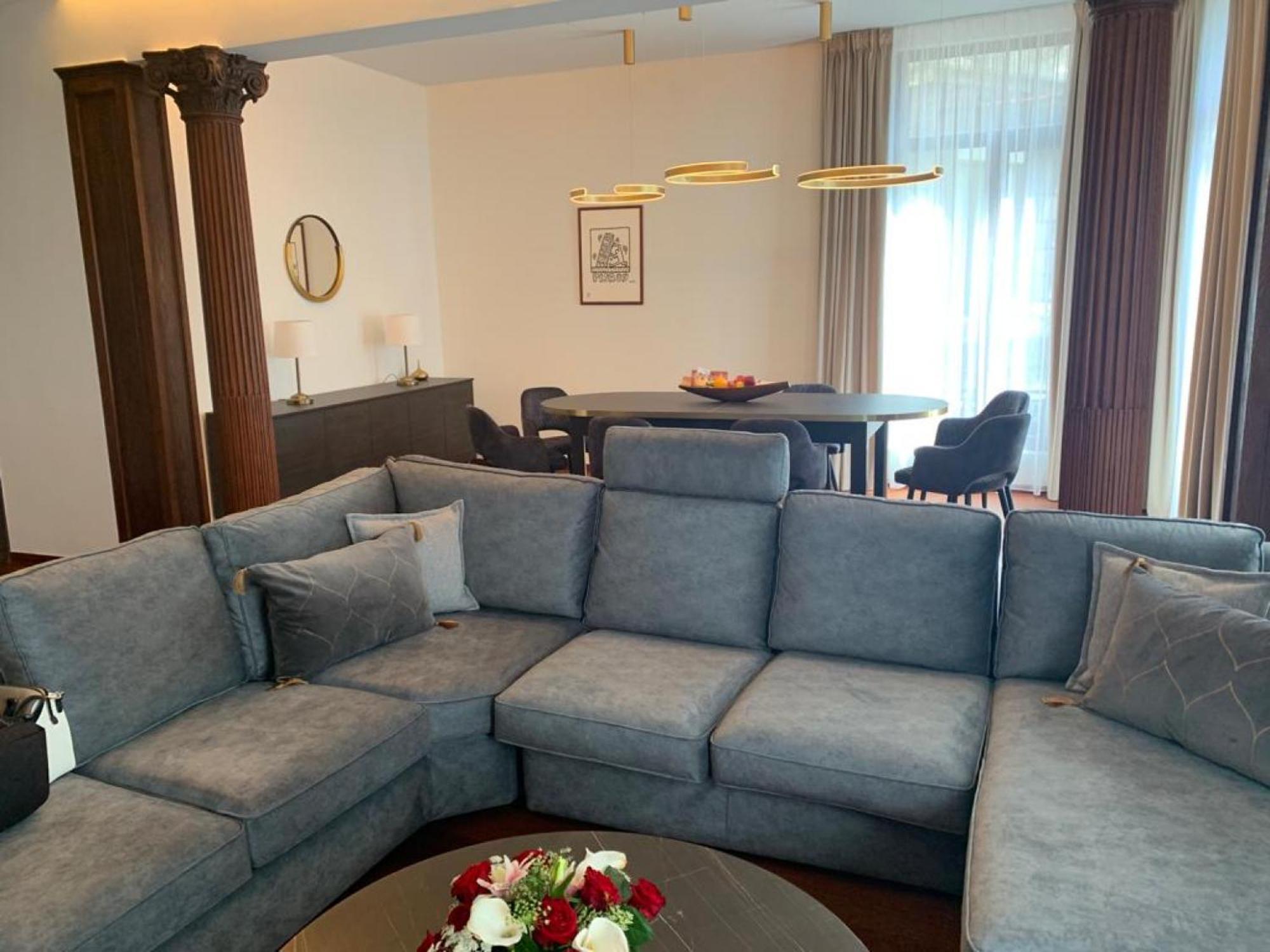 Botanique Suites Airbnb, Antwerpen Buitenkant foto