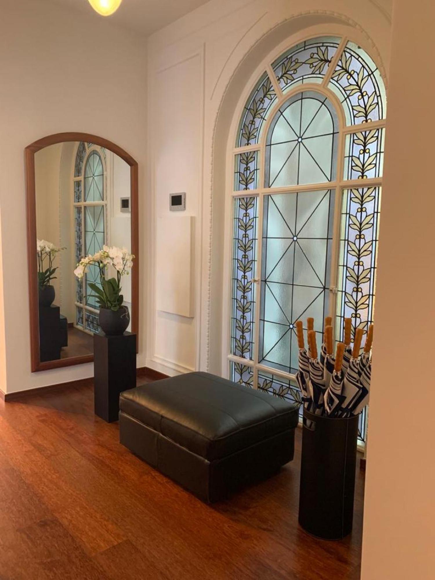 Botanique Suites Airbnb, Antwerpen Buitenkant foto